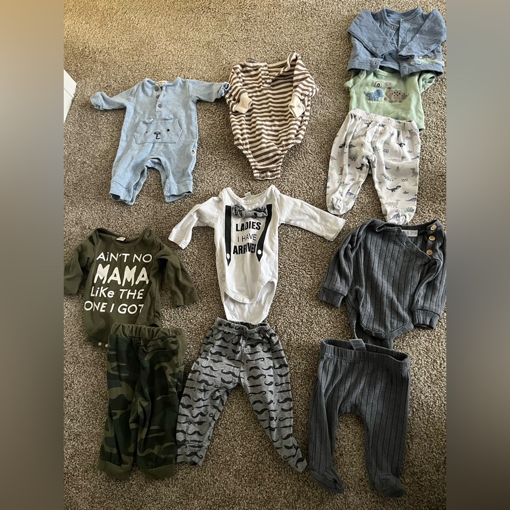 Assorted baby boy clothes 0-3 months
